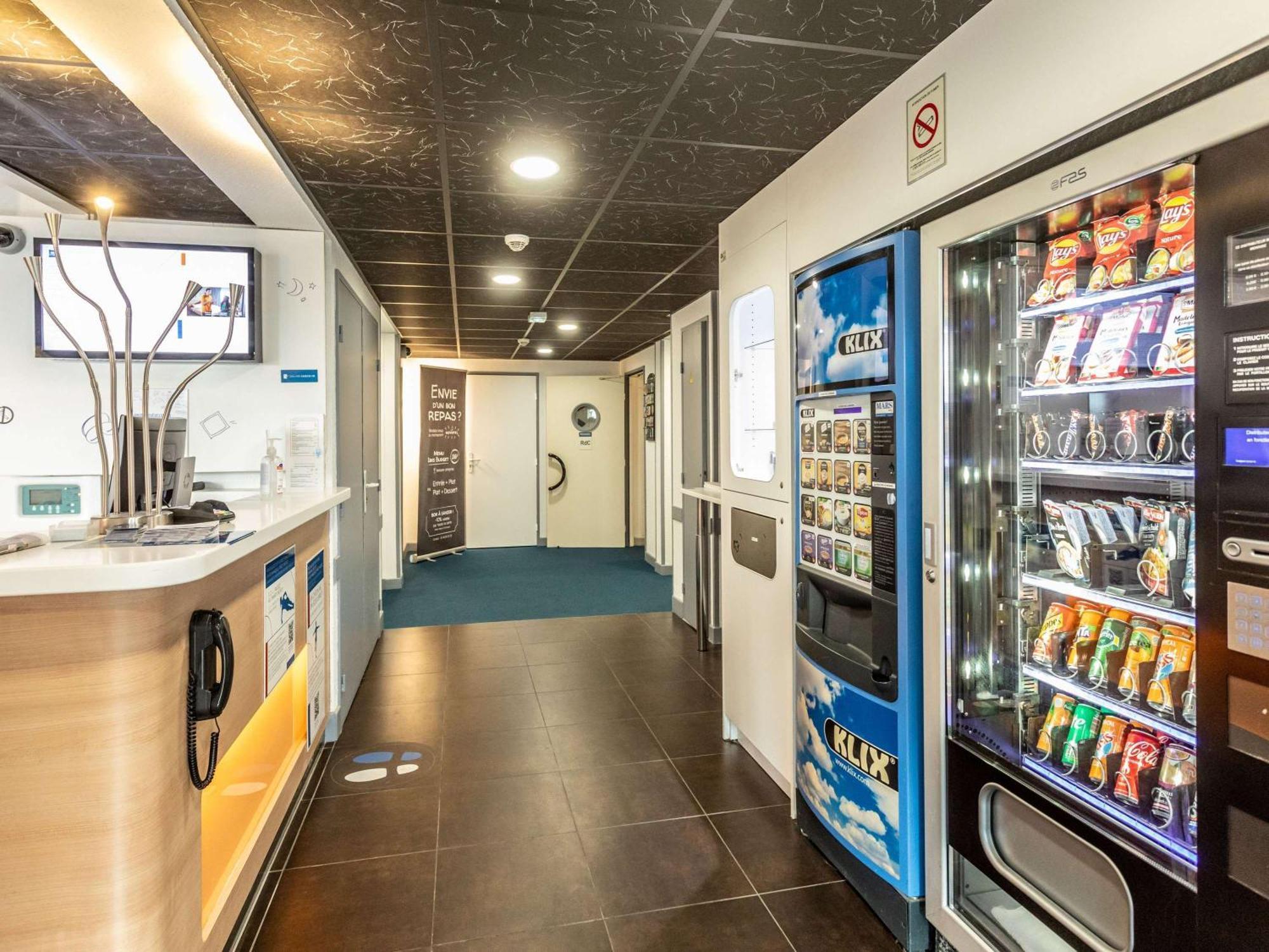 Ibis Budget Bourges Luaran gambar