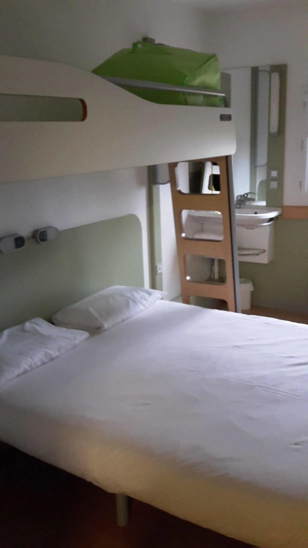 Ibis Budget Bourges Luaran gambar